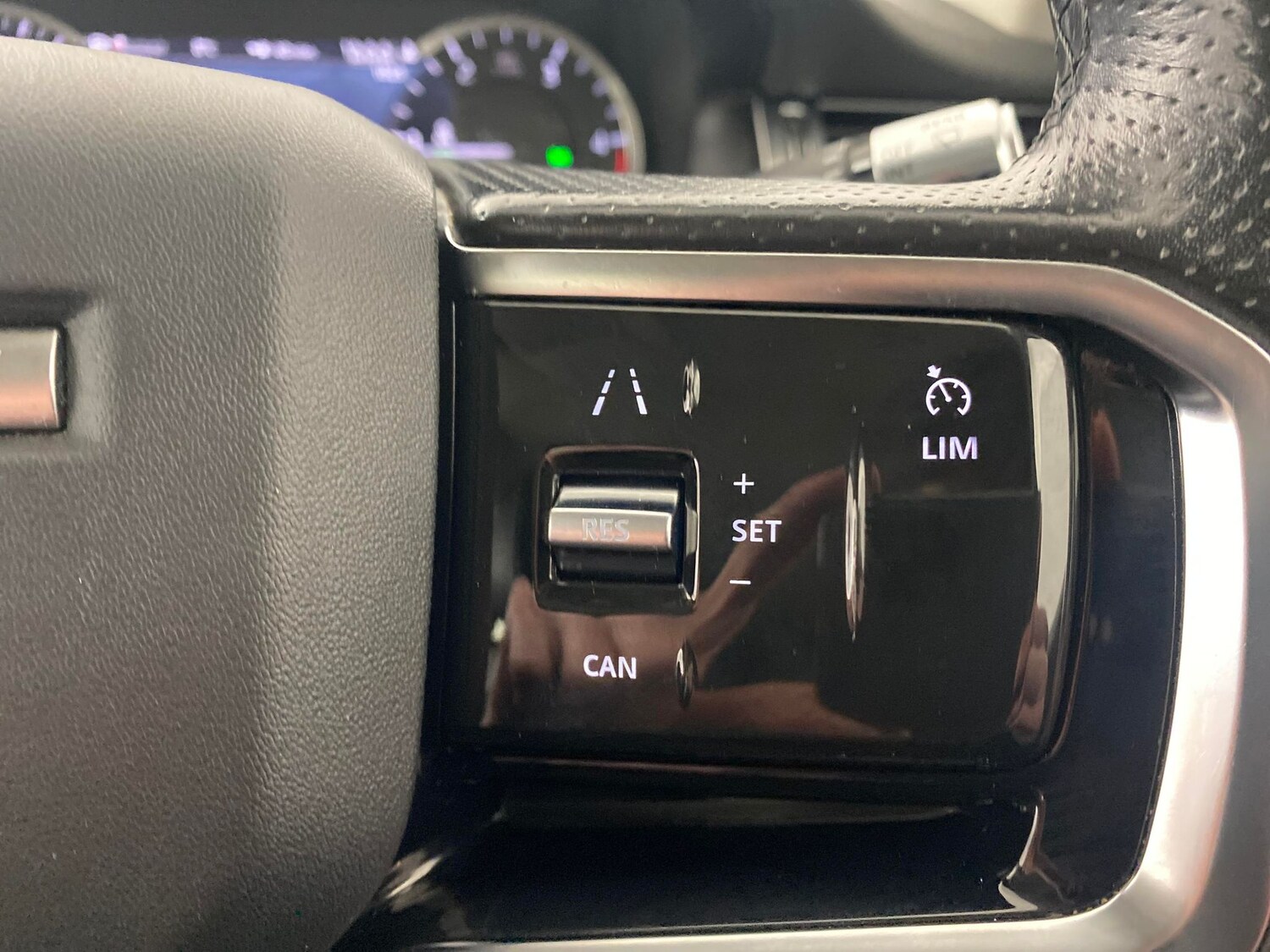 Used Land Rover Discovery Sport 2021 for sale - 77890289: Photo 18