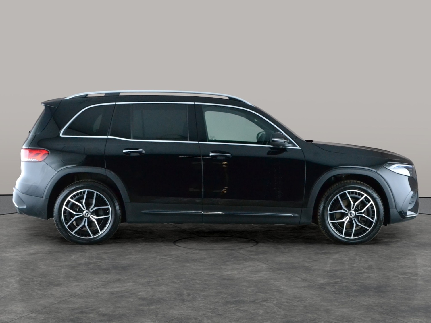 Used Mercedes-Benz EQB 2023 for sale - 77648523: Photo 10