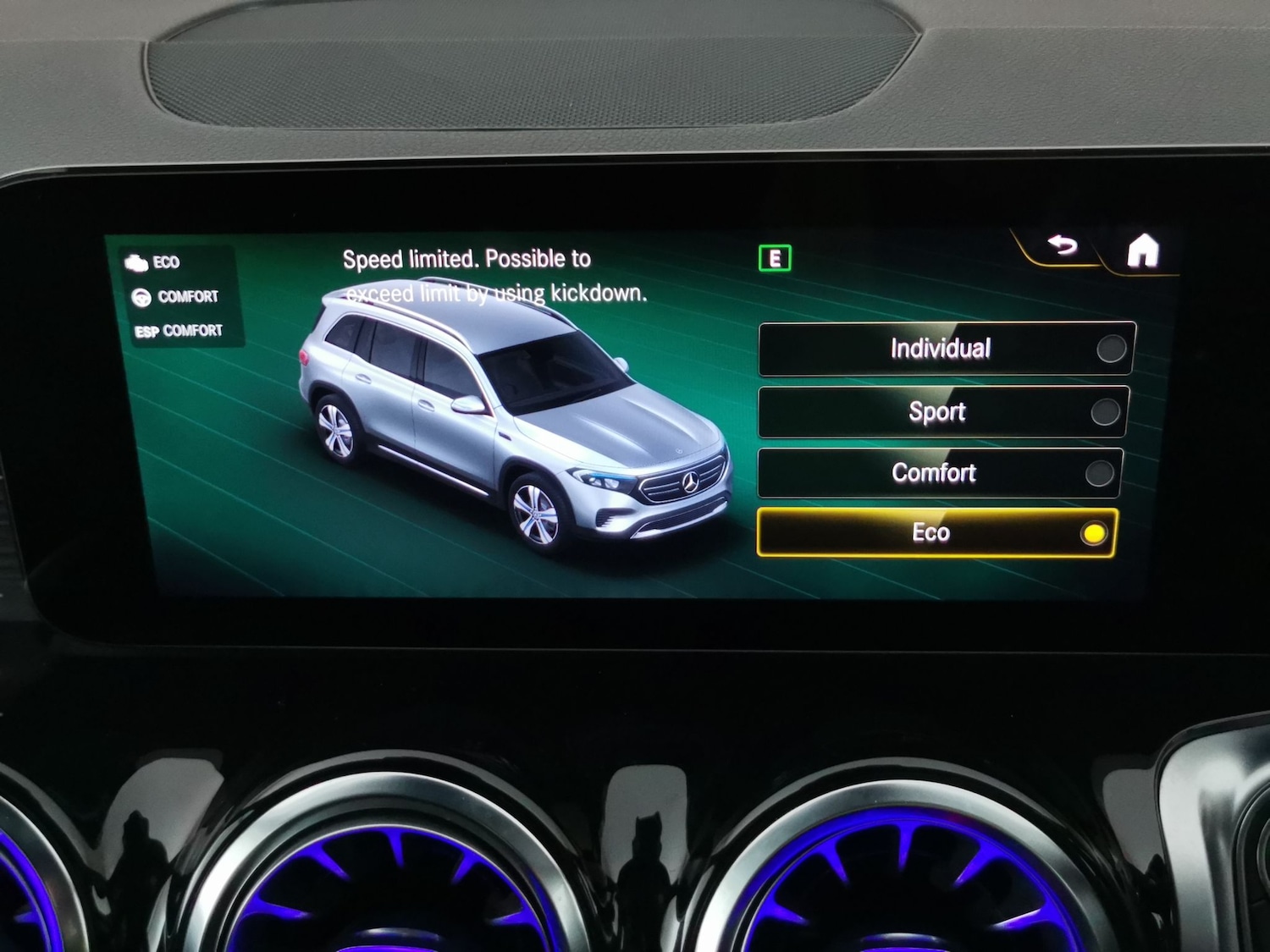 Used Mercedes-Benz EQB 2023 for sale - 77648523: Photo 19