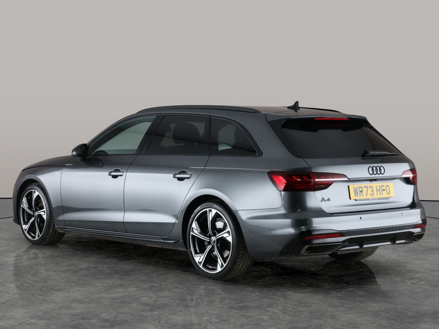 Used Audi A4 Avant 2023 for sale - 76773868: Photo 13