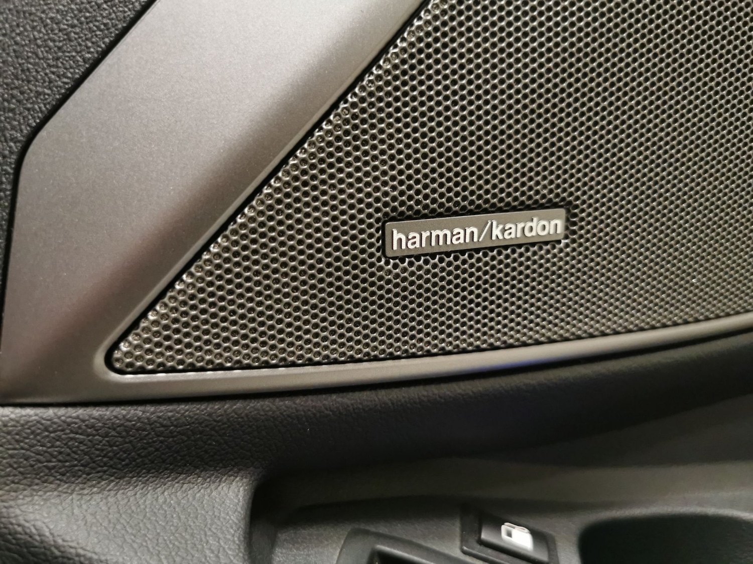 Used BMW 3 Series 2021 for sale - 77283512: Photo 5