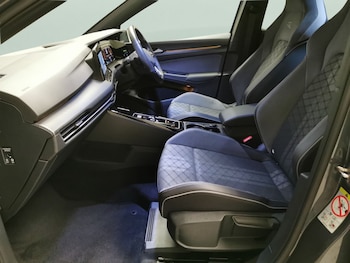 Used Volkswagen Golf 2023 for sale - 77776011: Photo