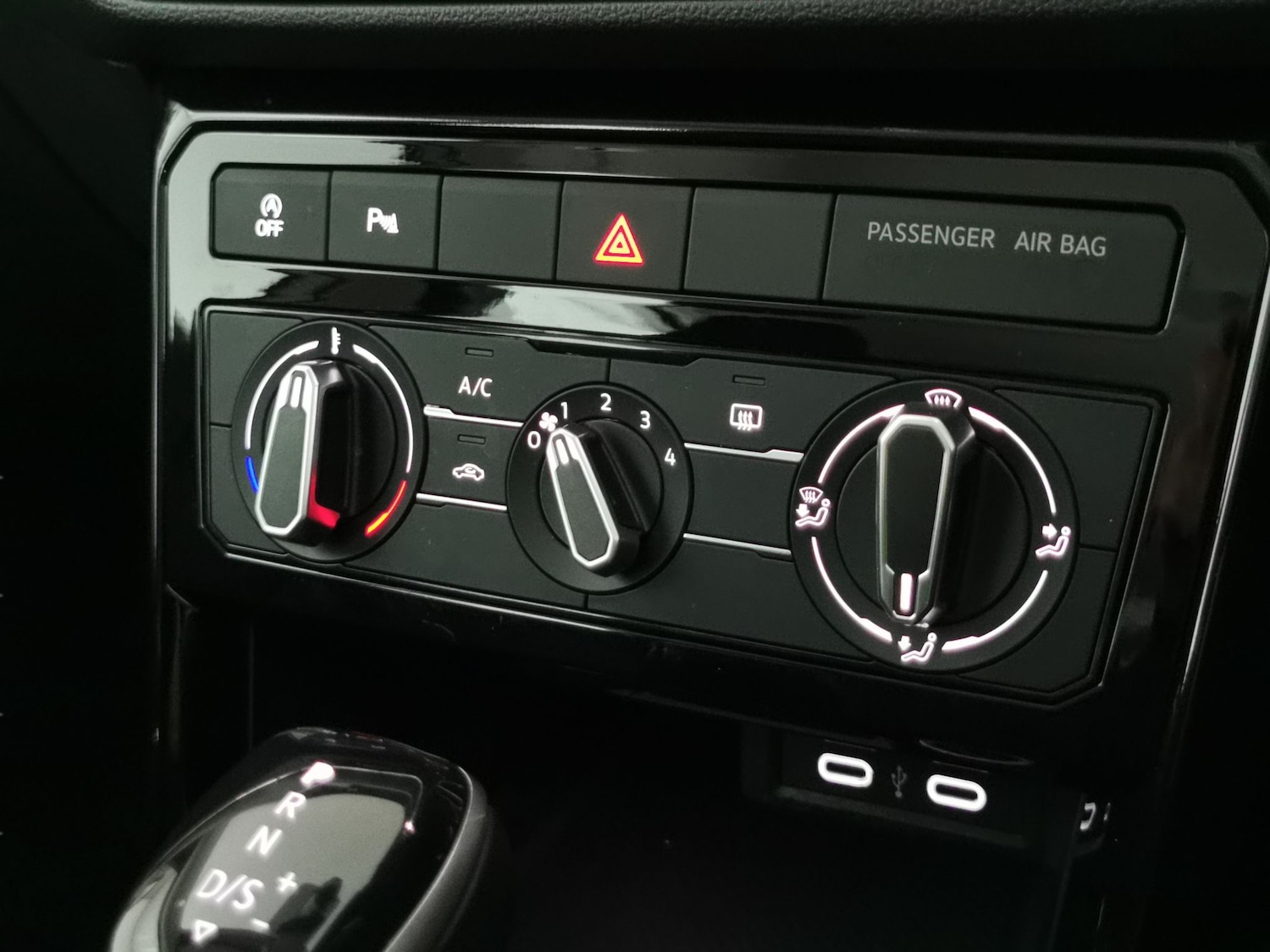 Used Volkswagen T-Cross 2024 for sale - 78180664: Photo 17