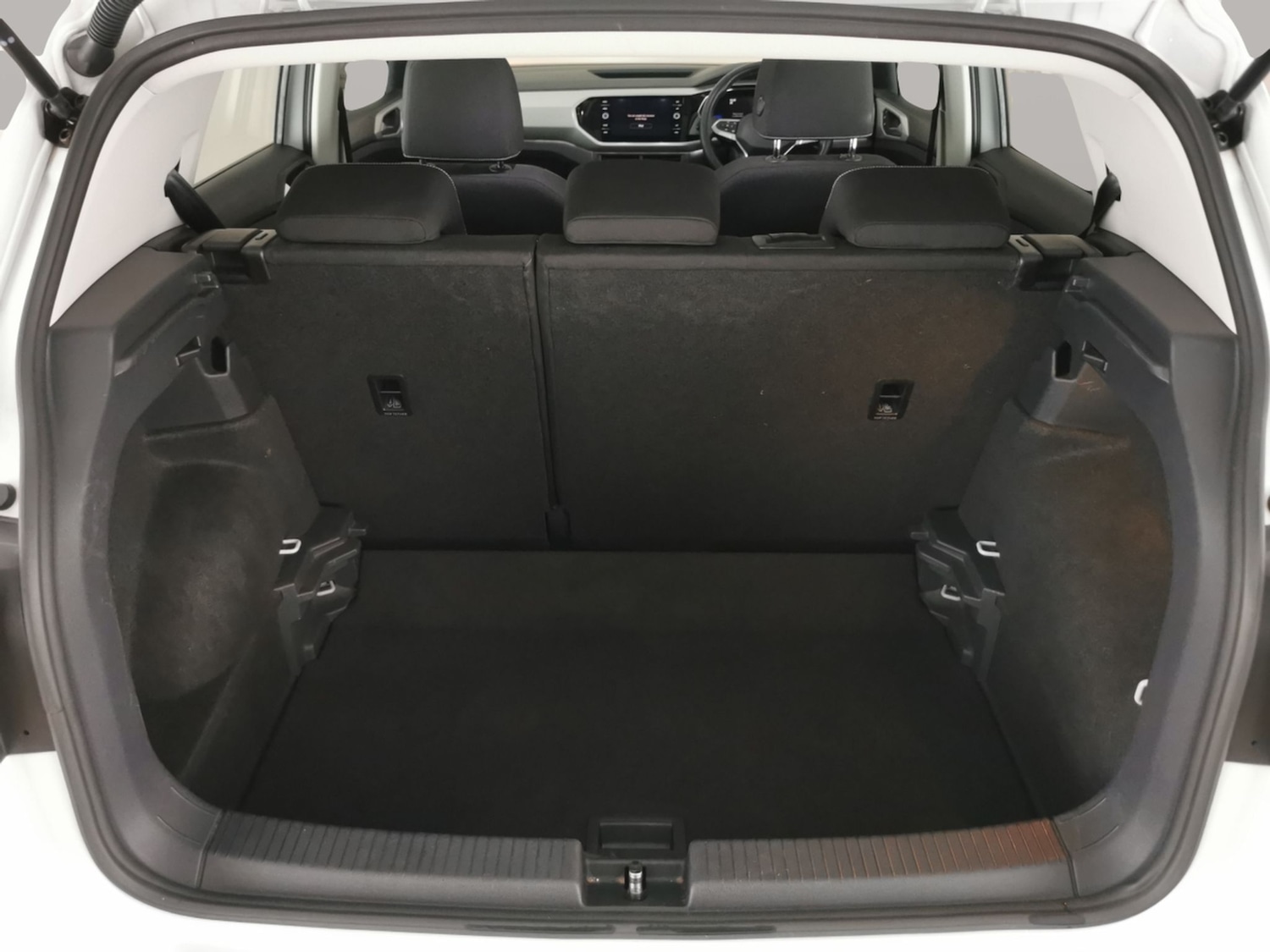 Used Volkswagen T-Cross 2024 for sale - 78180664: Photo 31