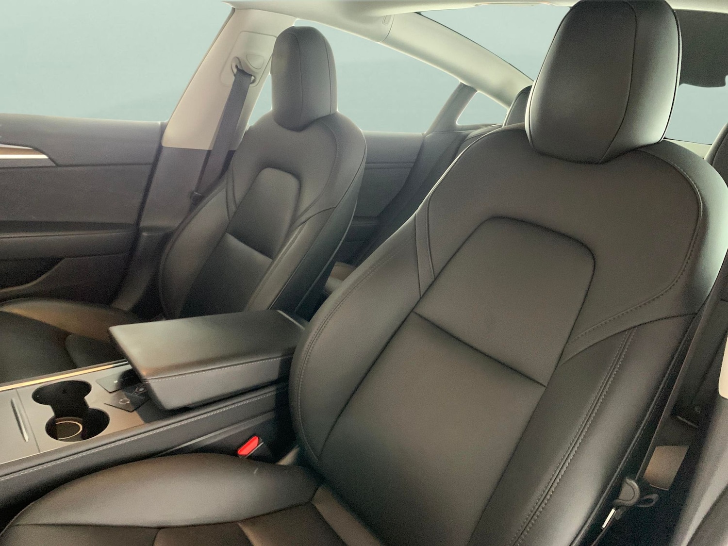 Used Tesla Model 3 2021 for sale - 76905837: Photo 8