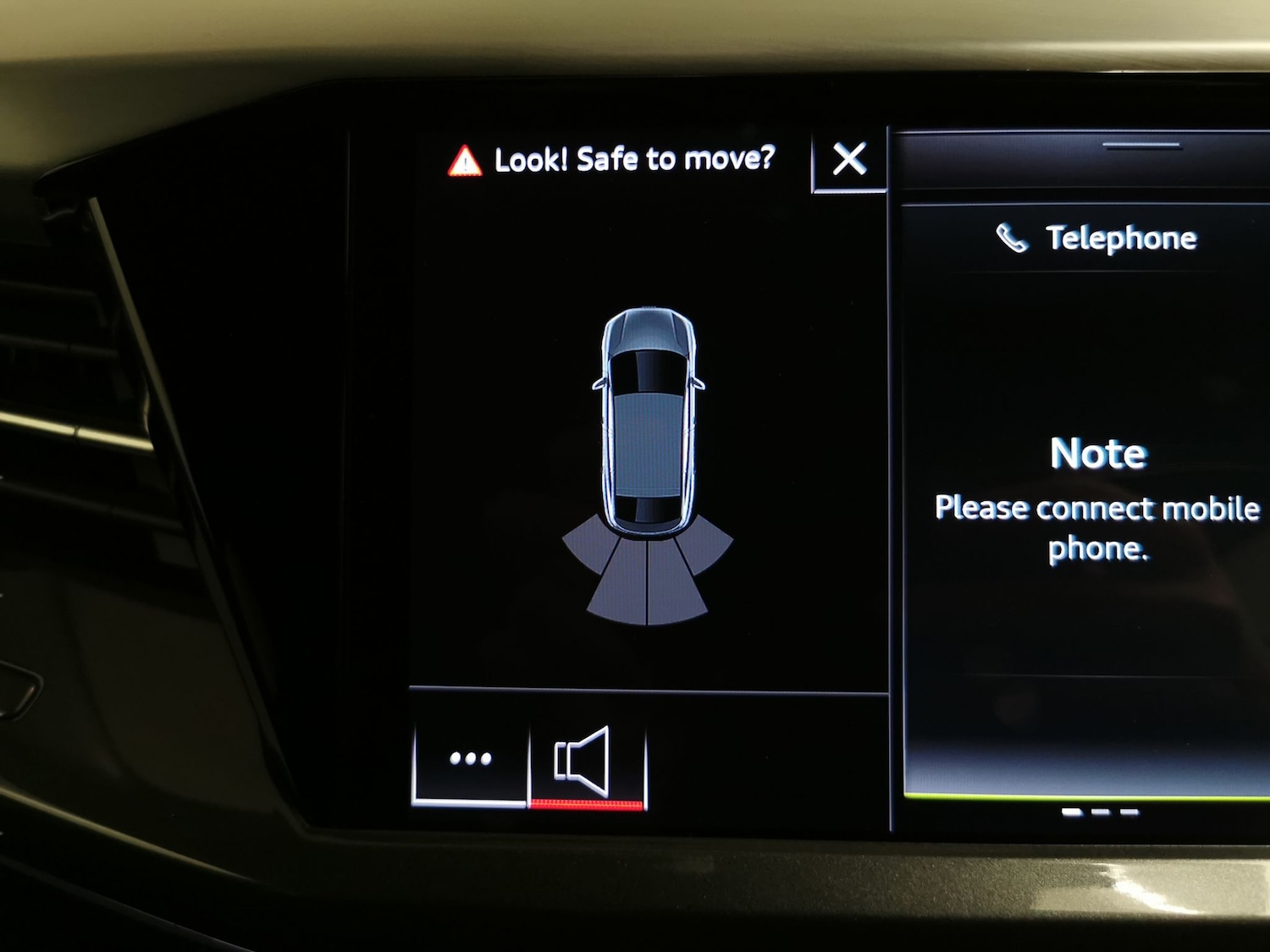 Used Audi Q4 e-tron 2023 for sale - 77946757: Photo 15