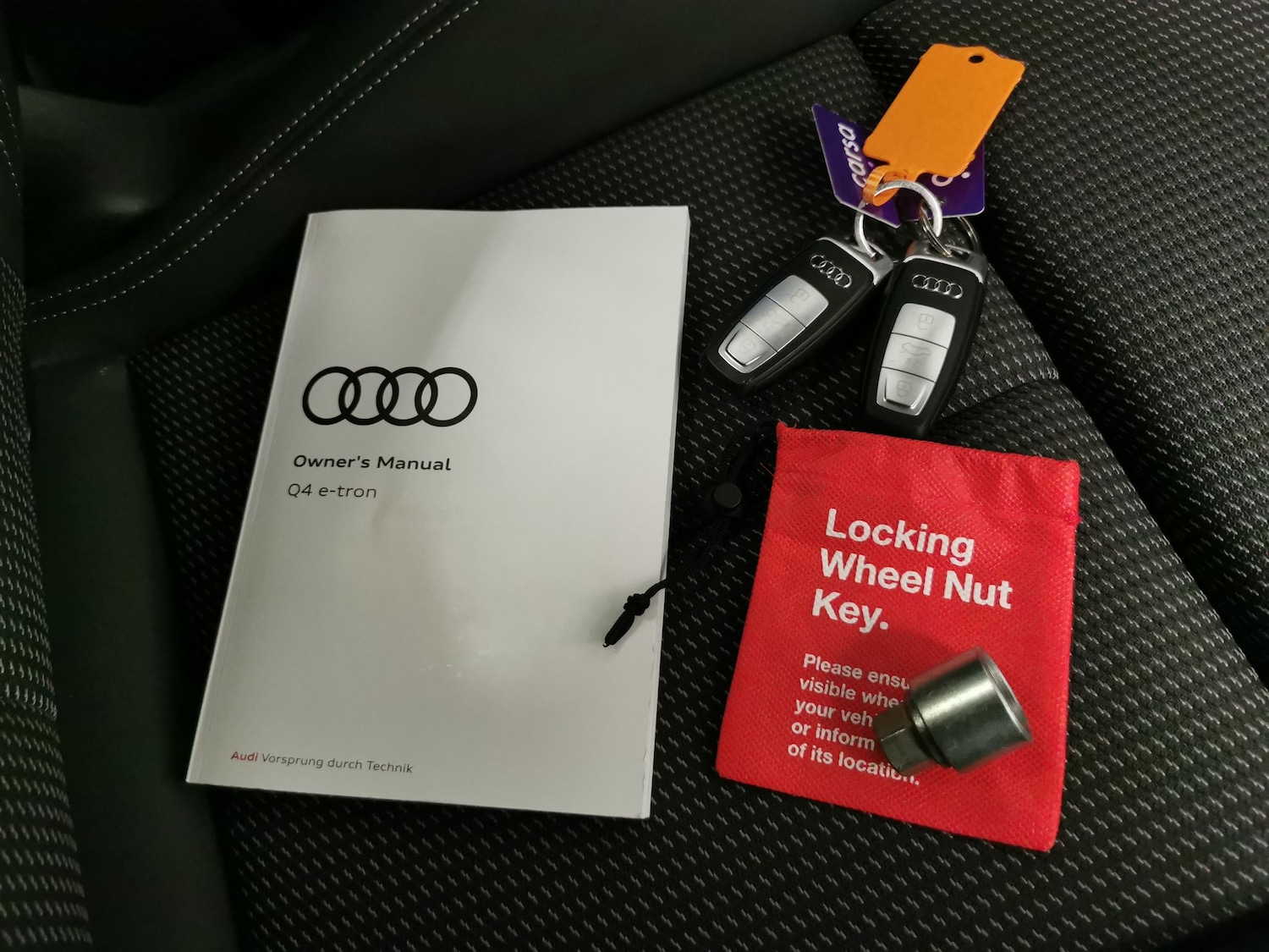 Used Audi Q4 e-tron 2023 for sale - 77946757: Photo 30