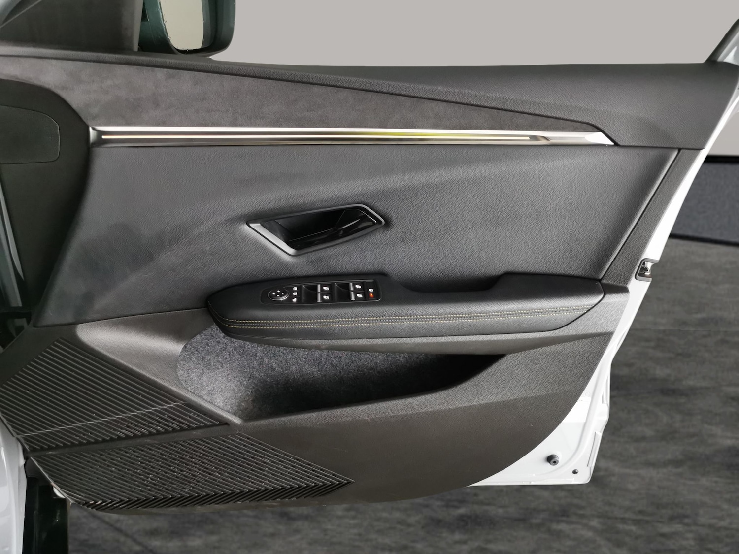 Used Renault Megane E Tech 2022 for sale - 77235792: Photo 34