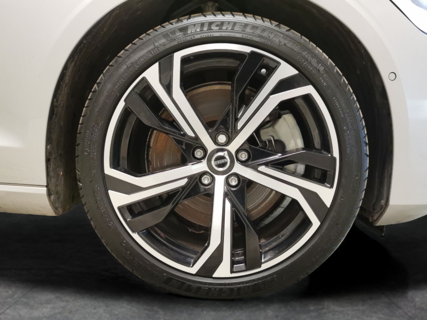 Used Volvo V60 2023 for sale - 76459433: Photo 29