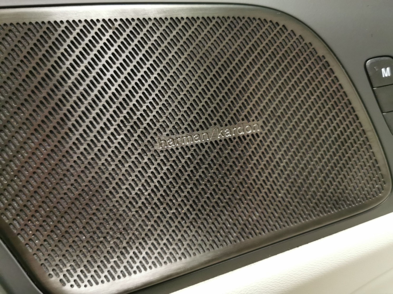 Used Volvo V60 2023 for sale - 76459433: Photo 7