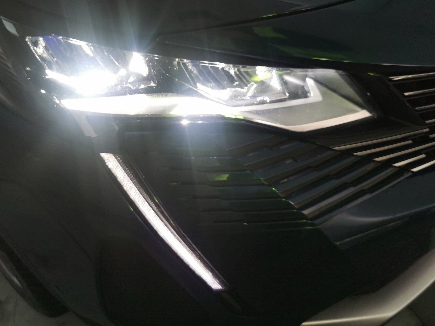 Used Peugeot 3008 2022 for sale - 76342328: Photo 32