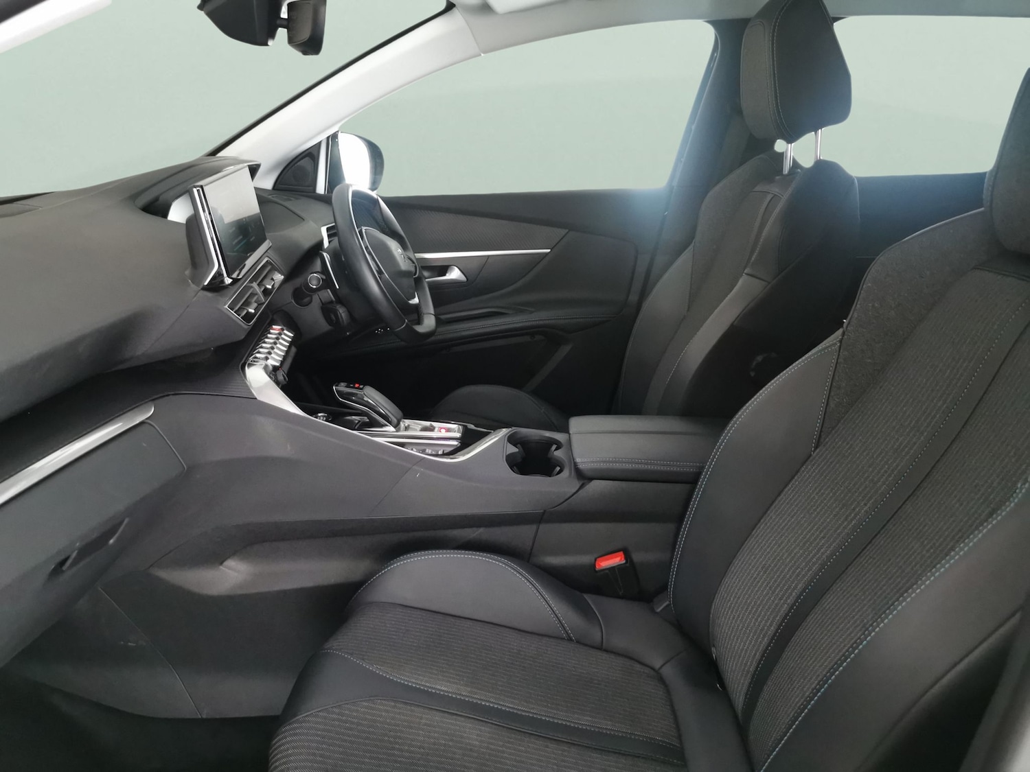 Used Peugeot 3008 2022 for sale - 76342328: Photo 4