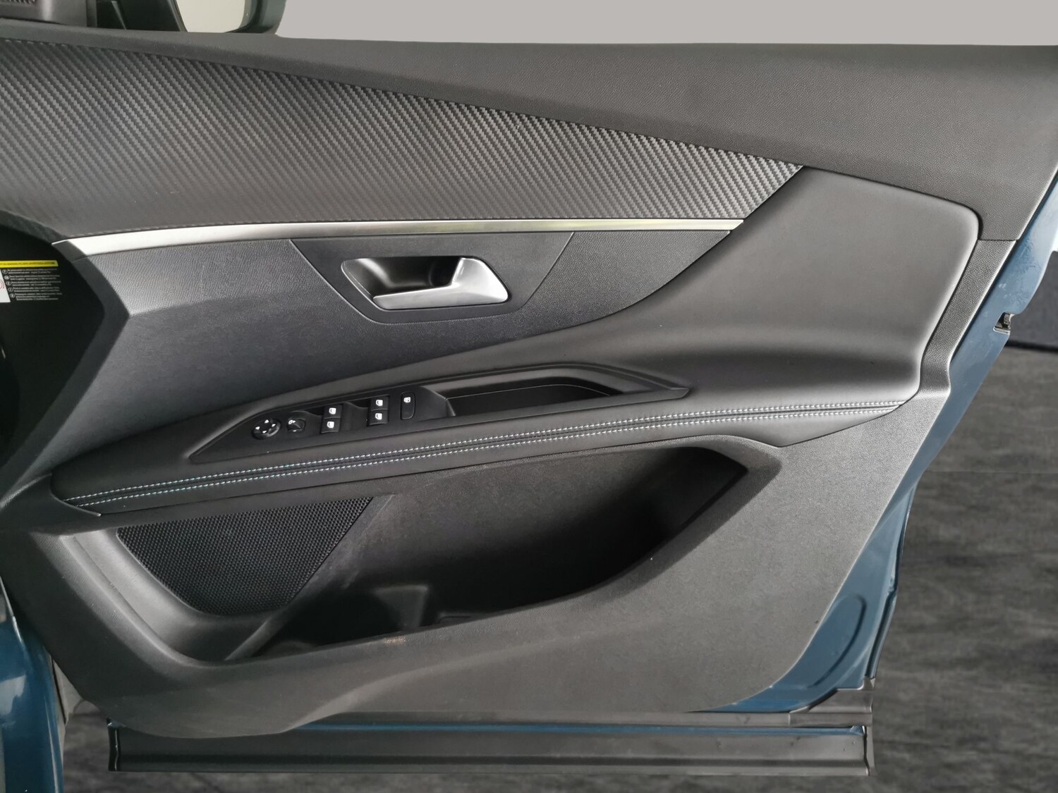 Used Peugeot 3008 2022 for sale - 76342328: Photo 42