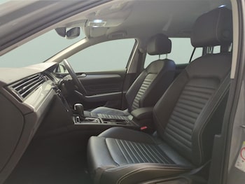 Used Volkswagen Passat undefined for sale - 78522021: Photo