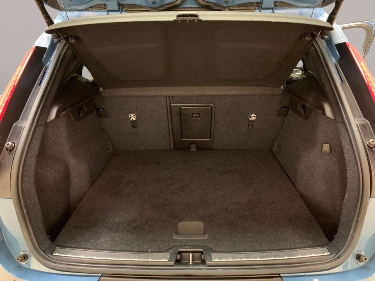 Used Volvo XC40 2022 for sale - 78012458: Photo 34