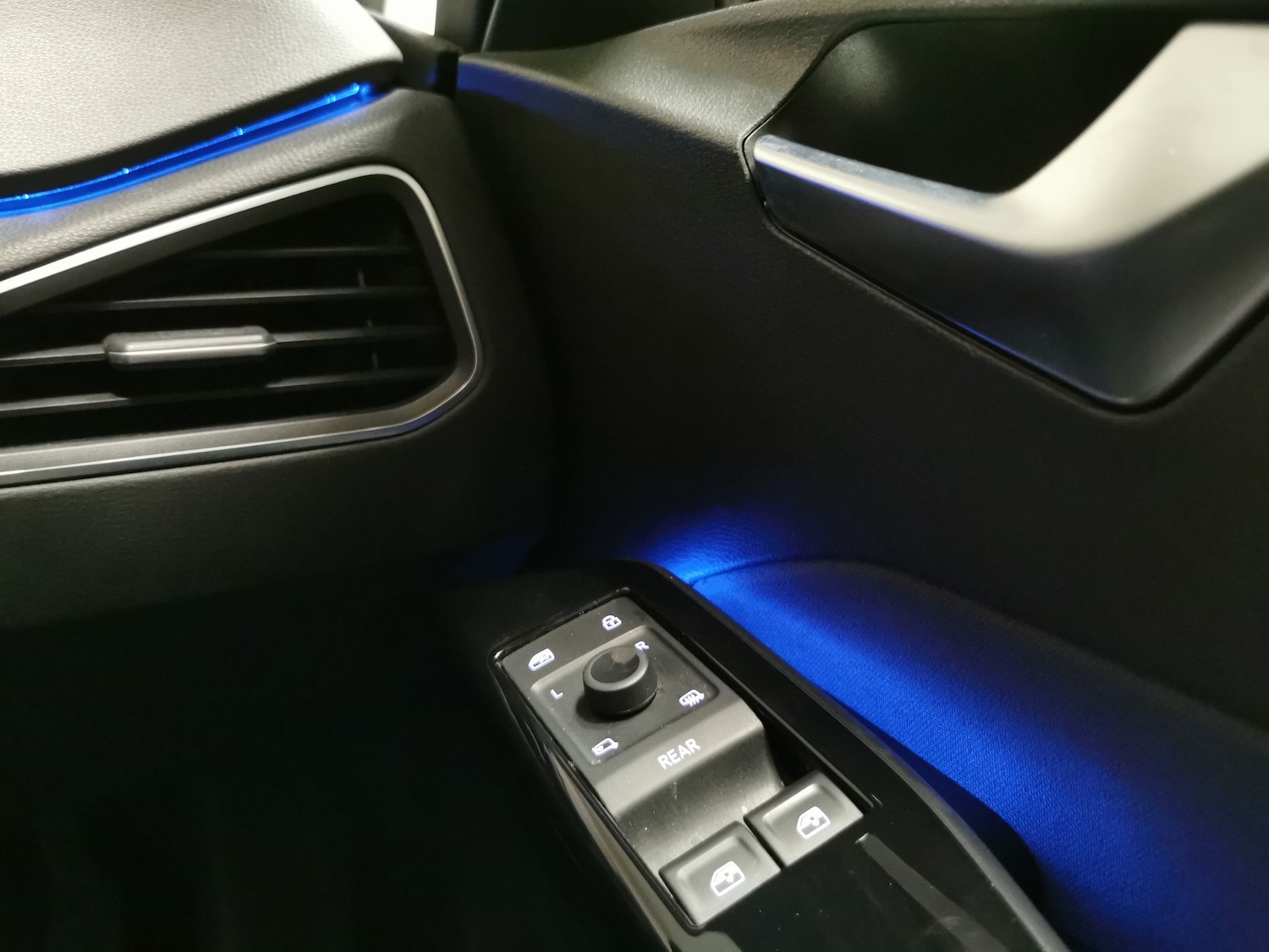 Used Volkswagen ID.3 2023 for sale - 77581849: Photo 16