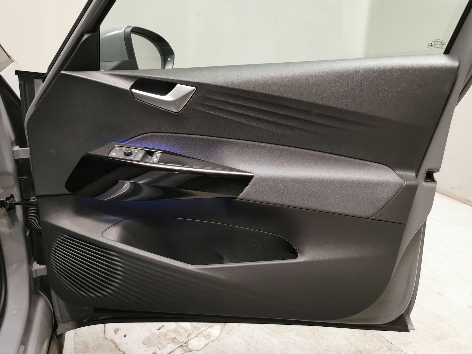 Used Volkswagen ID.3 2023 for sale - 77581849: Photo 24