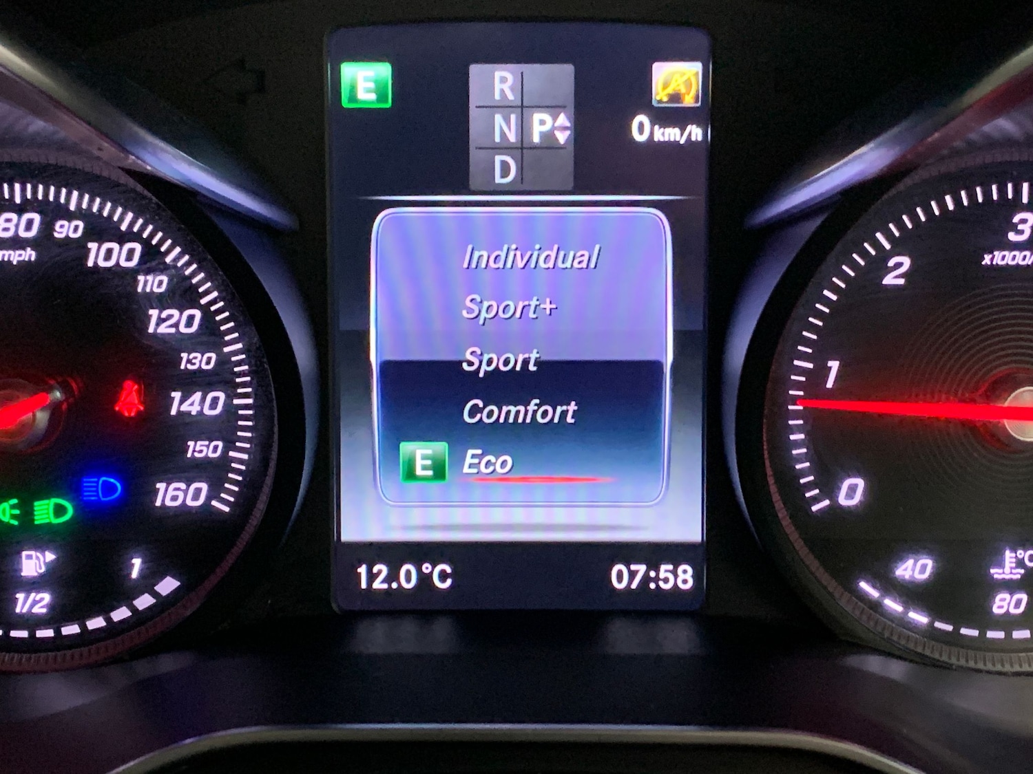 Used Mercedes-Benz GLC 2019 for sale - 76169908: Photo 9