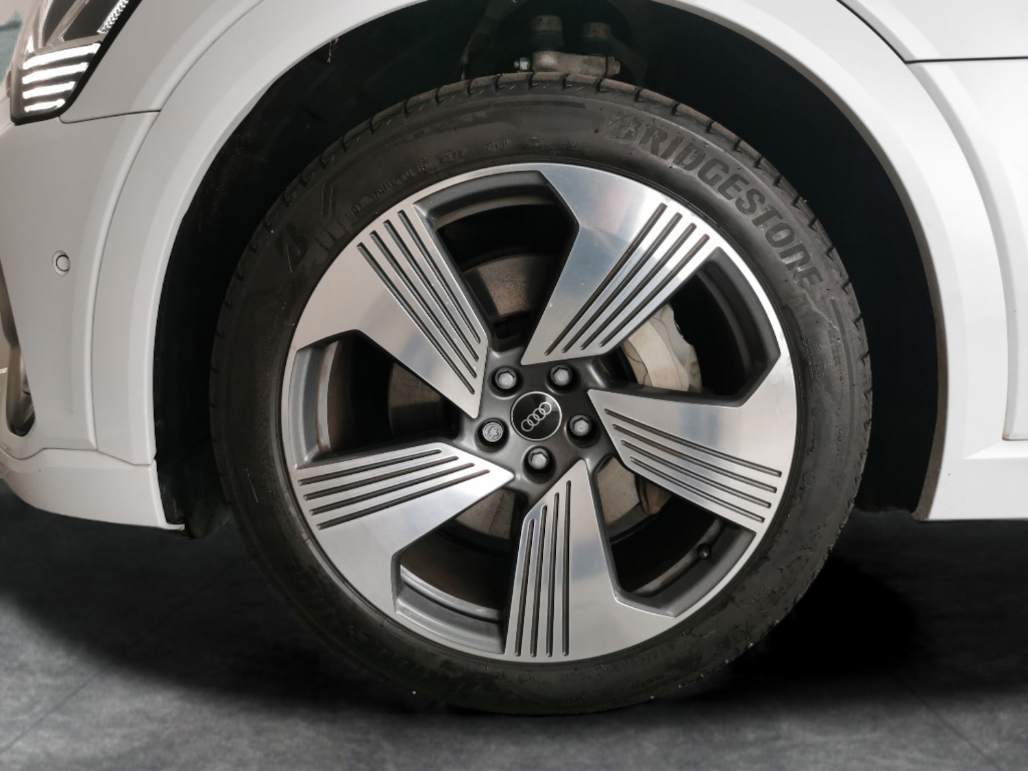 Used Audi e-tron 2022 for sale - 76197029: Photo 36
