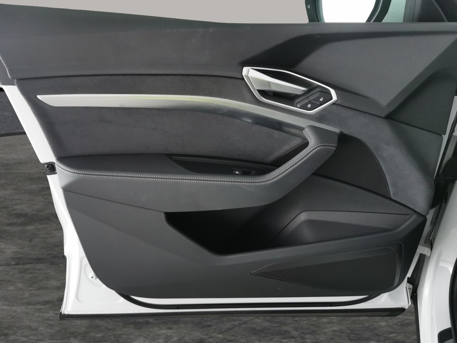 Used Audi e-tron 2022 for sale - 76197029: Photo 41