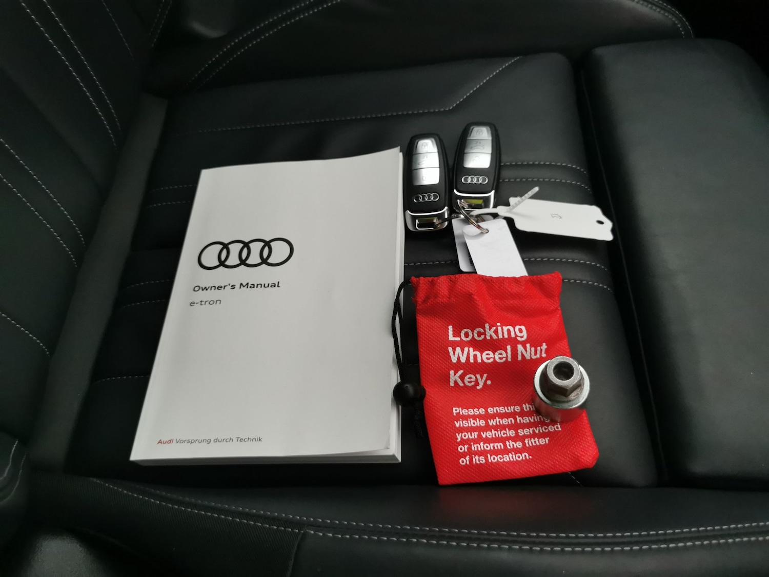 Used Audi e-tron 2022 for sale - 76197029: Photo 45
