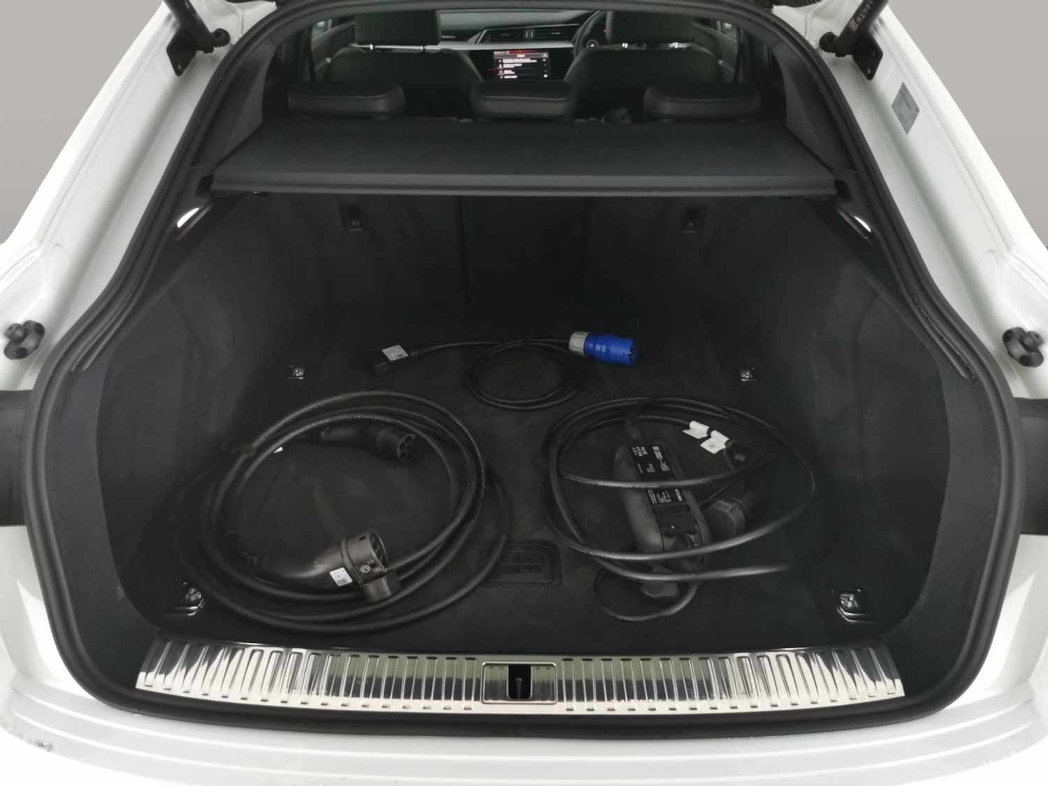 Used Audi e-tron 2022 for sale - 76197029: Photo 47