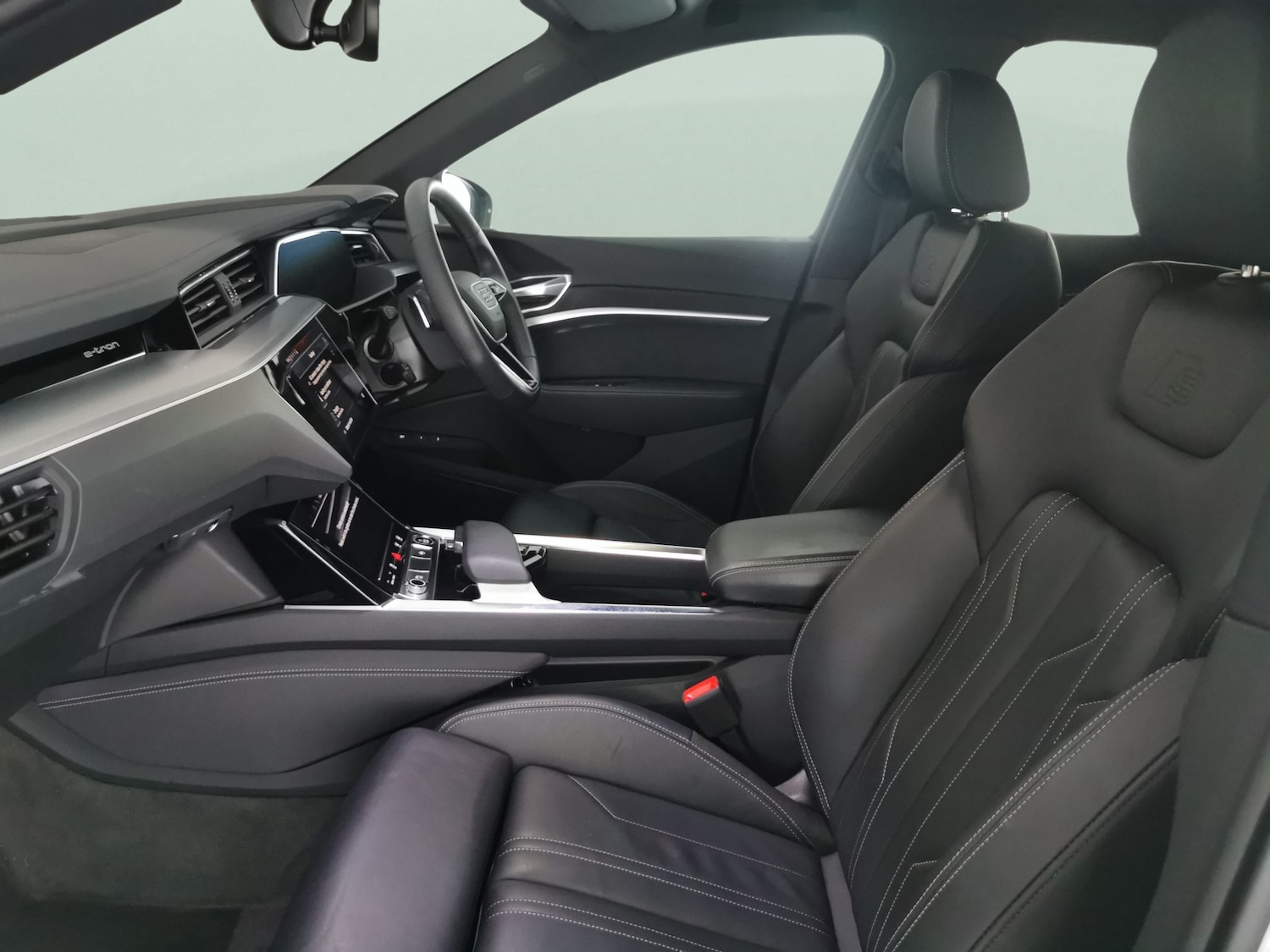 Used Audi e-tron 2022 for sale - 76197029: Photo 6