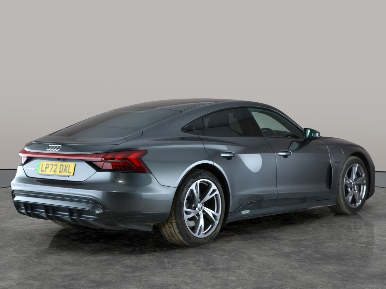 Used Audi e-tron GT 2022 for sale - 77159904: Photo 11