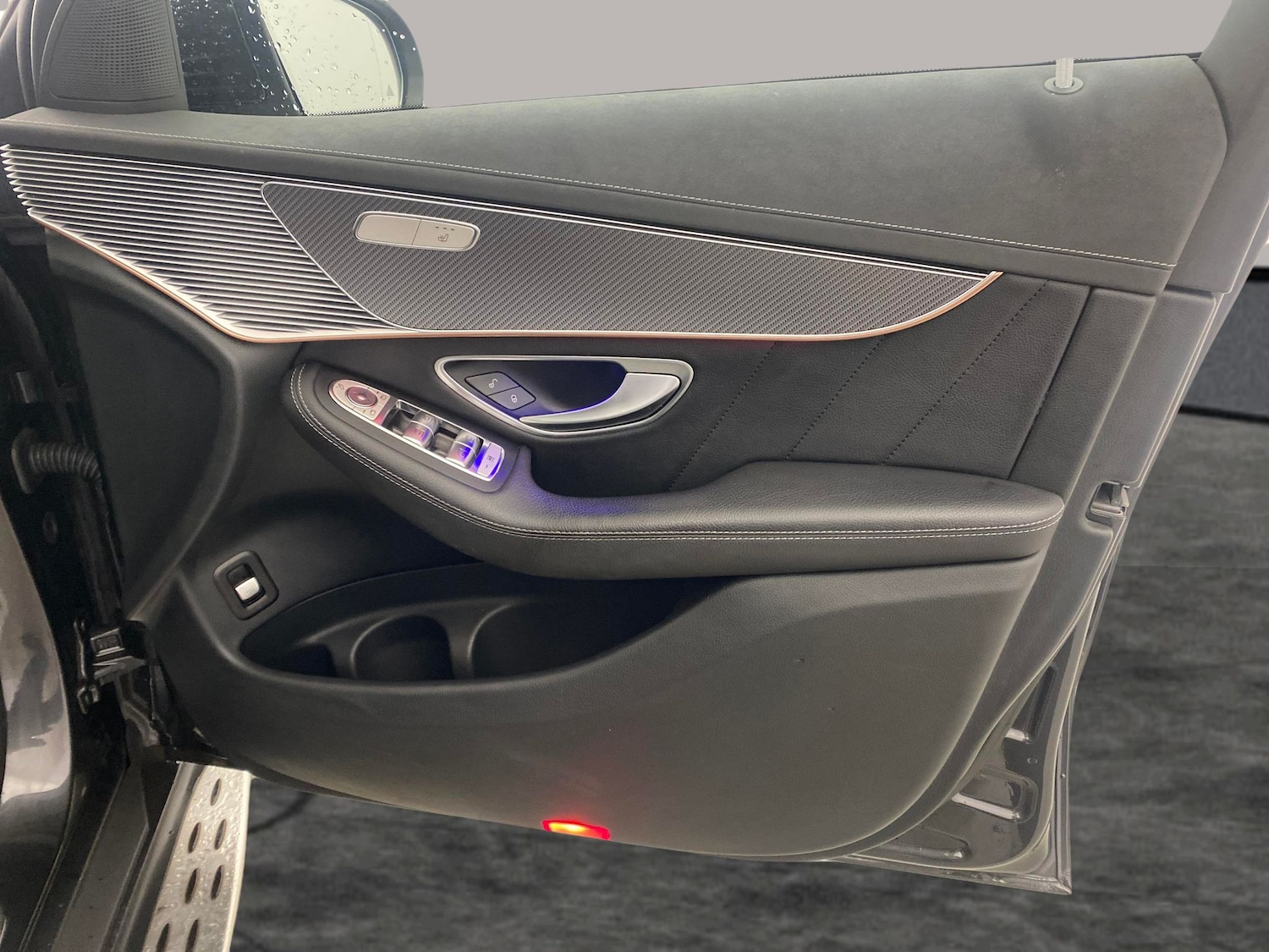 Used Mercedes-Benz EQC 2022 for sale - 76773844: Photo 31