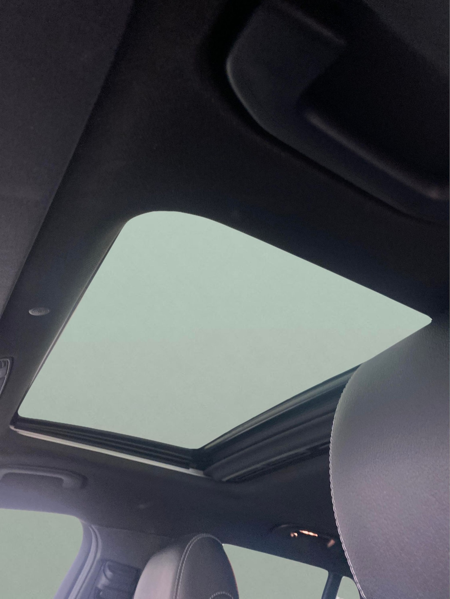 Used Mercedes-Benz EQC 2022 for sale - 76773844: Photo 5