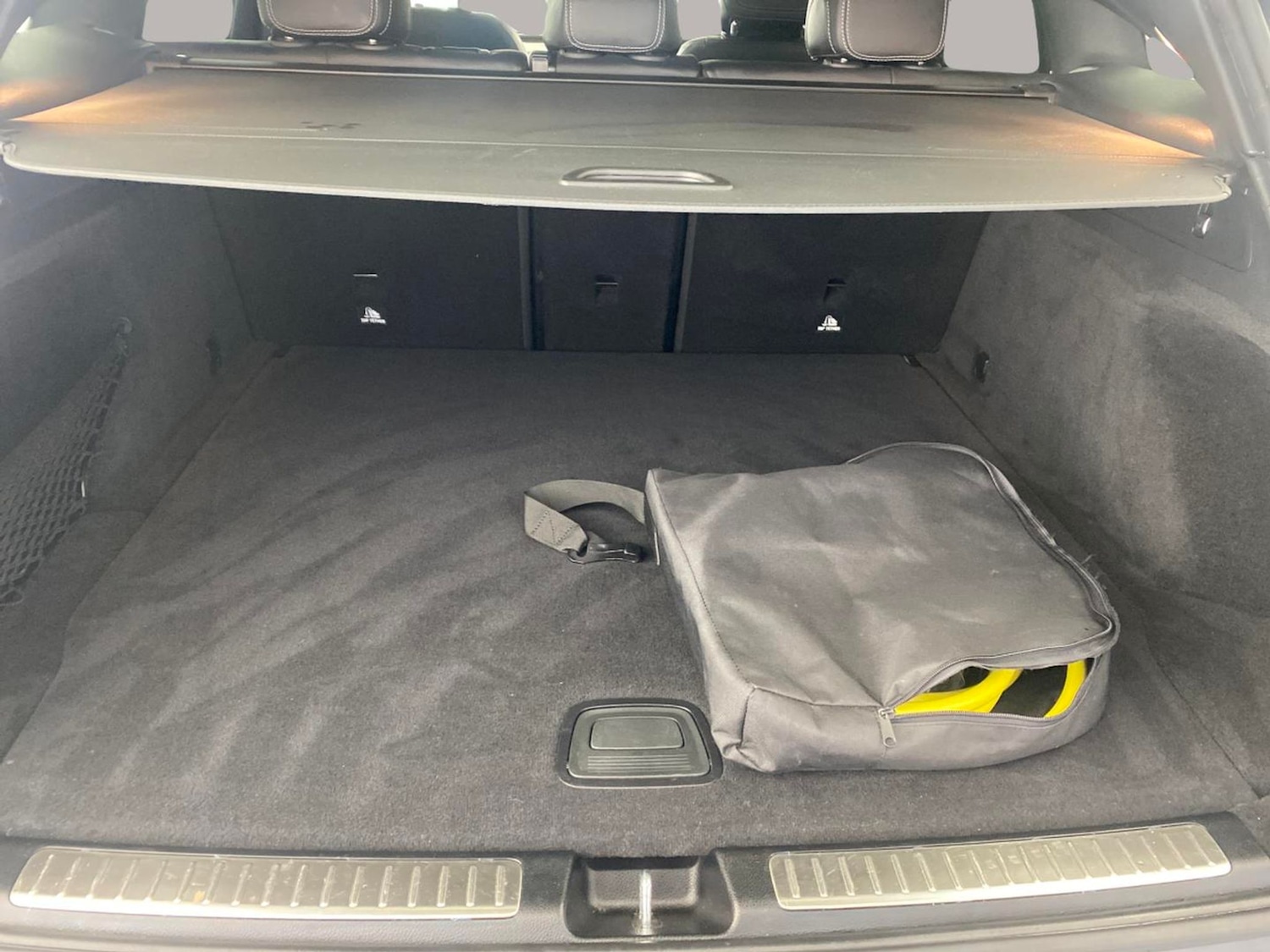 Used Mercedes-Benz EQC 2022 for sale - 76773844: Photo 9