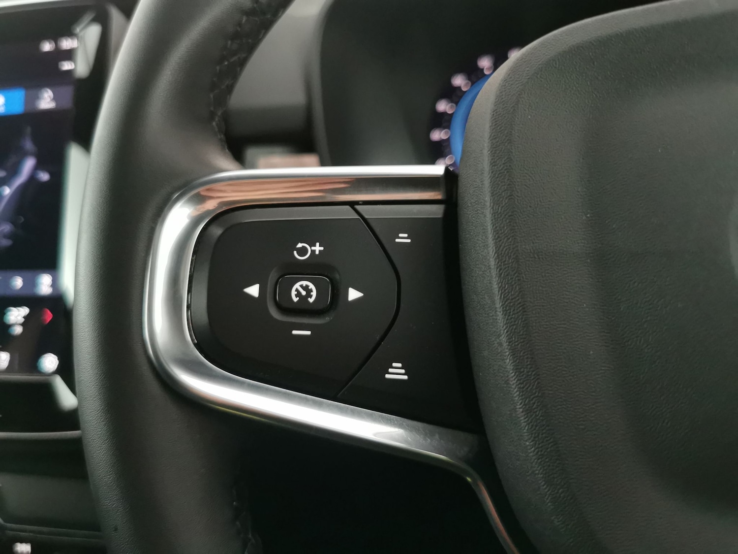 Used Volvo C40 2022 for sale - 77617485: Photo 25