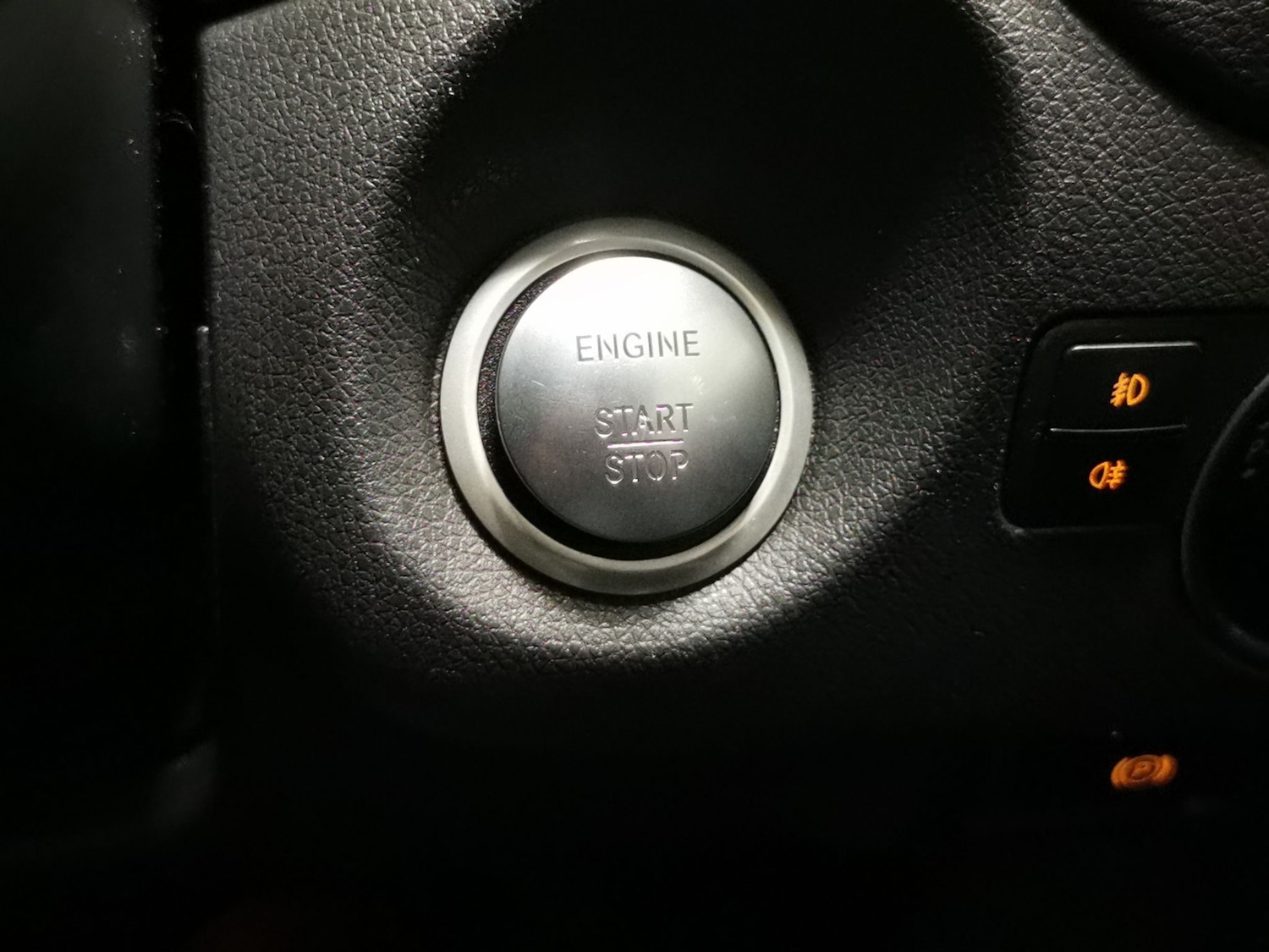 Used Mercedes-Benz GLA 2019 for sale - 76392135: Photo 27