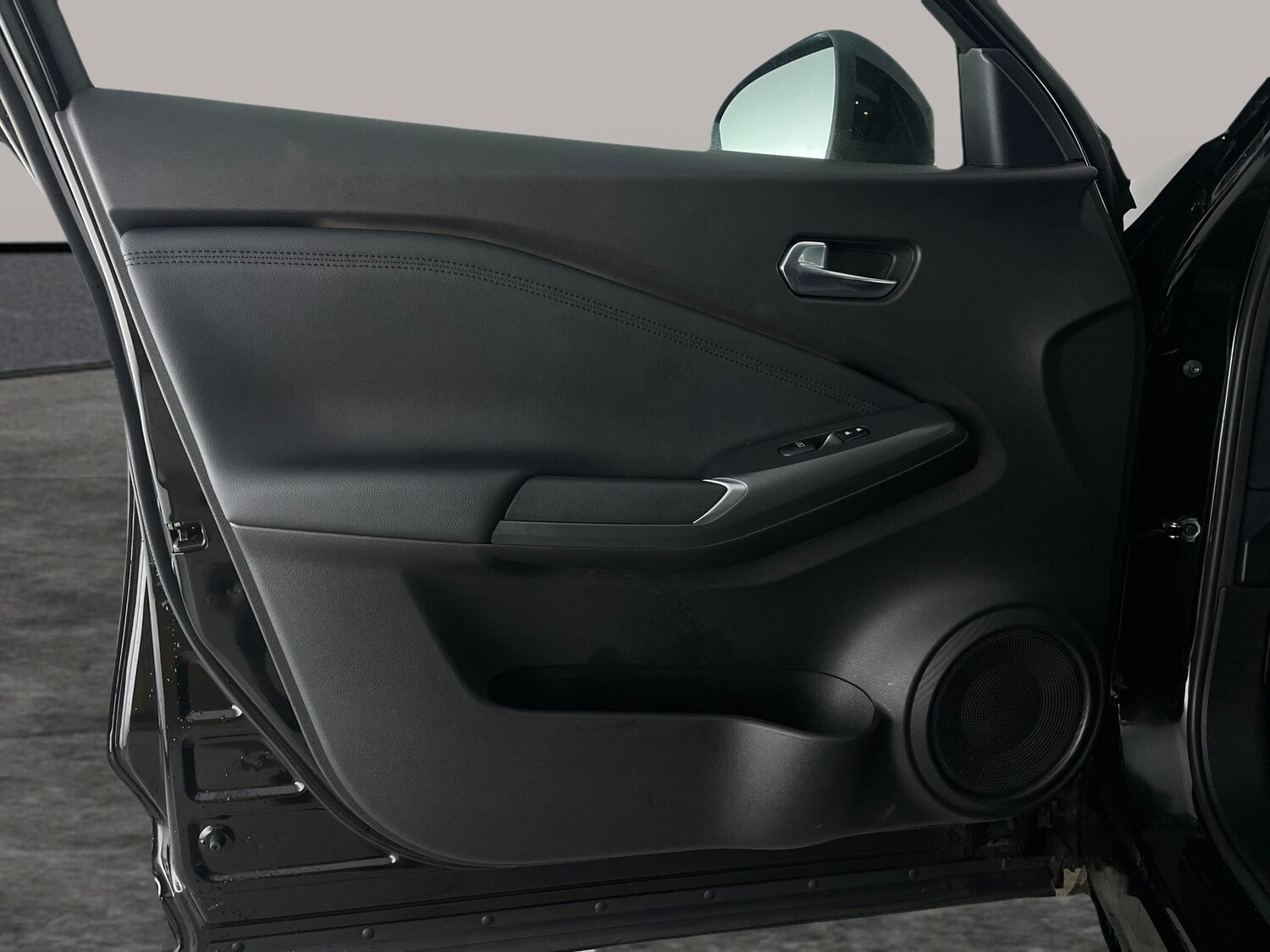 Used Nissan Juke 2024 for sale - 78178145: Photo 30