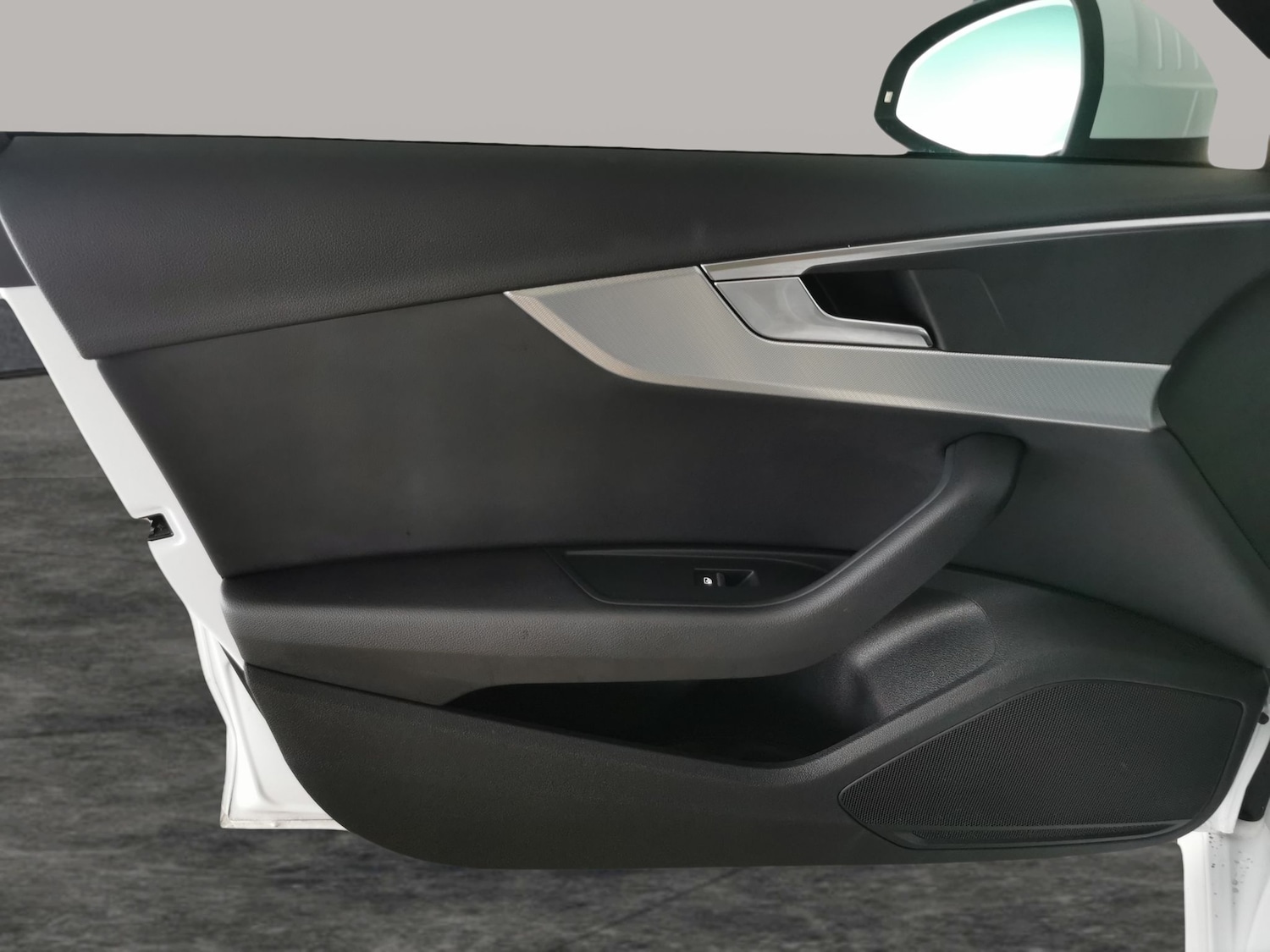 Used Audi A4 2023 for sale - 77984657: Photo 30