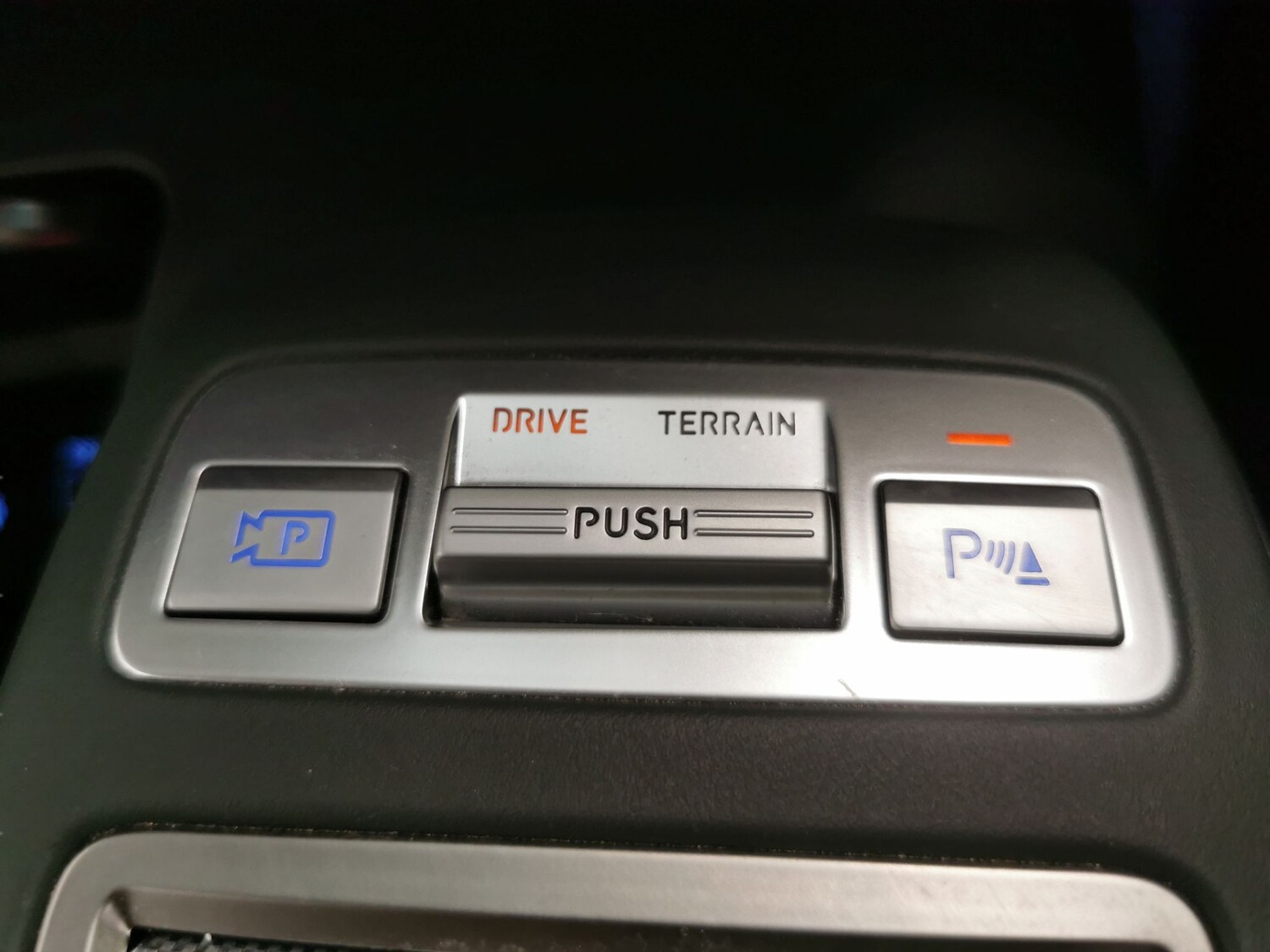 Used Genesis GV70 for sale - 77568097: Photo 16