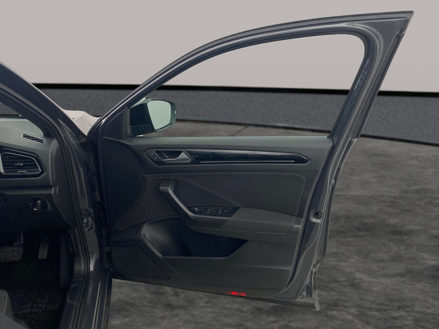 Used Volkswagen T-Roc 2021 for sale - 77333526: Photo 24