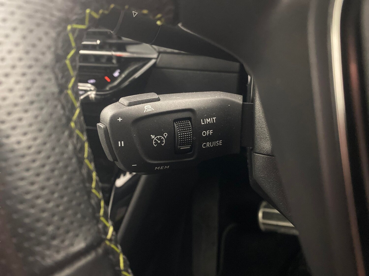 Used Peugeot 2008 2021 for sale - 77350804: Photo 19