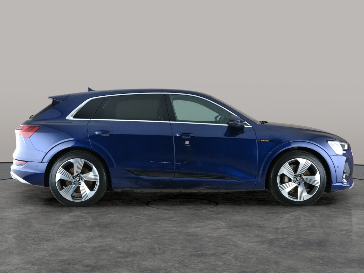 Used Audi e-tron 2022 for sale - 77340151: Photo 9