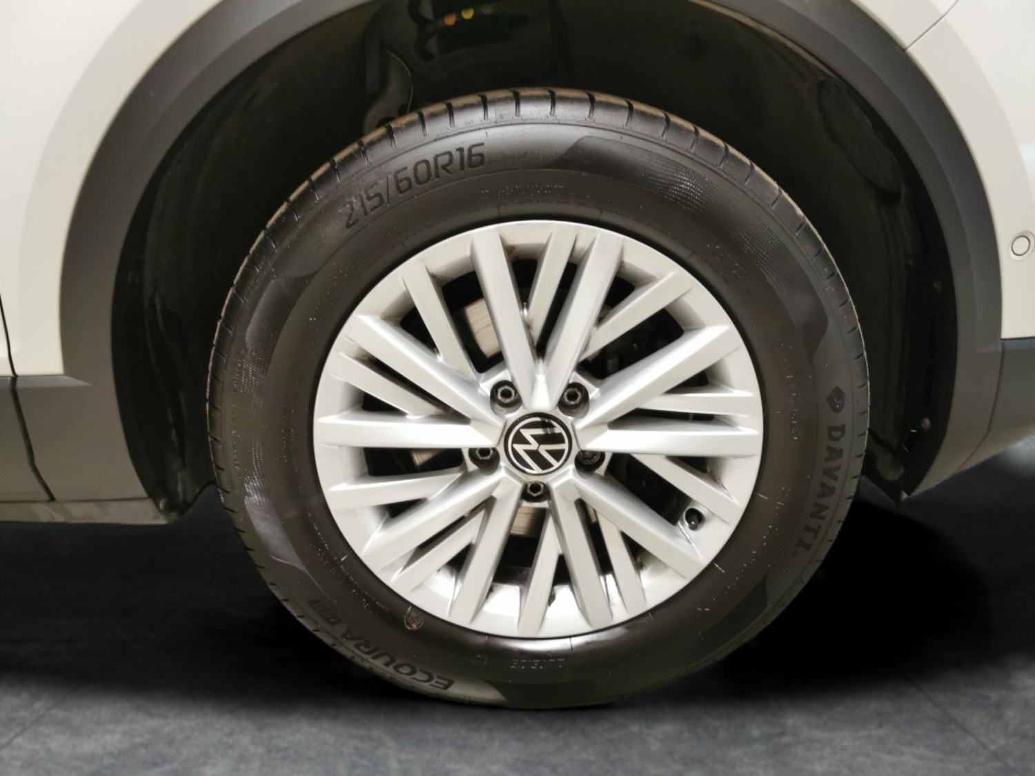 Used Volkswagen T-Roc 2023 for sale - 78109960: Photo 22