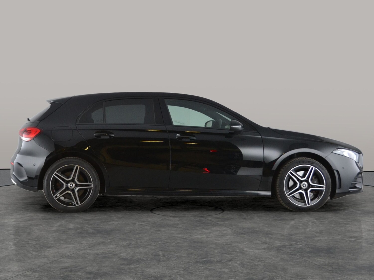 Used Mercedes-Benz A-Class 2022 for sale - 77614904: Photo 11