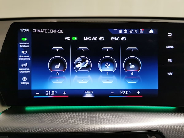 Used BMW iX1 2023 for sale - 76248939: Photo 22