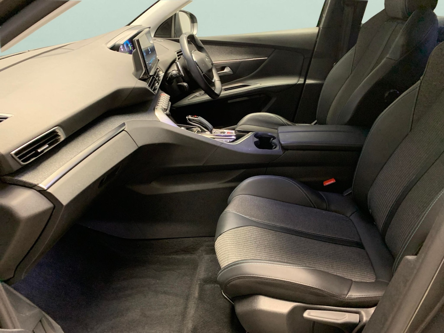 Used Peugeot 3008 2021 for sale - 77775994: Photo 4