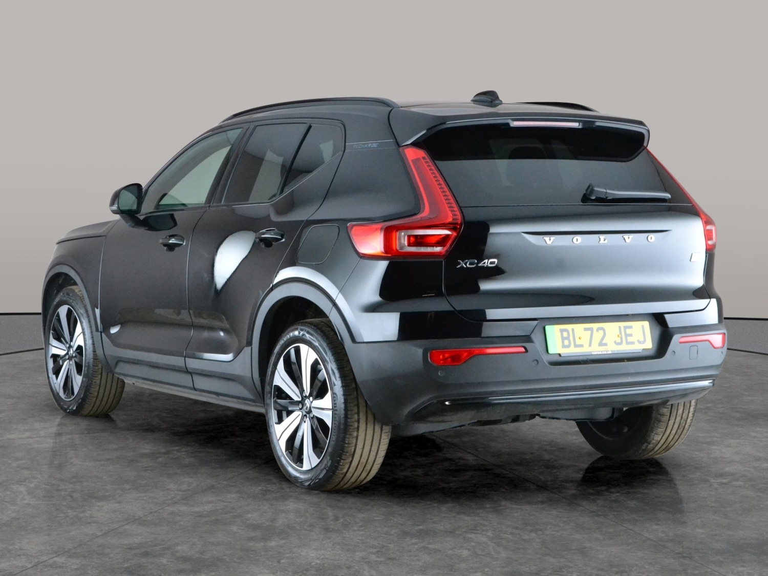Used Volvo XC40 2023 for sale - 78107878: Photo 12