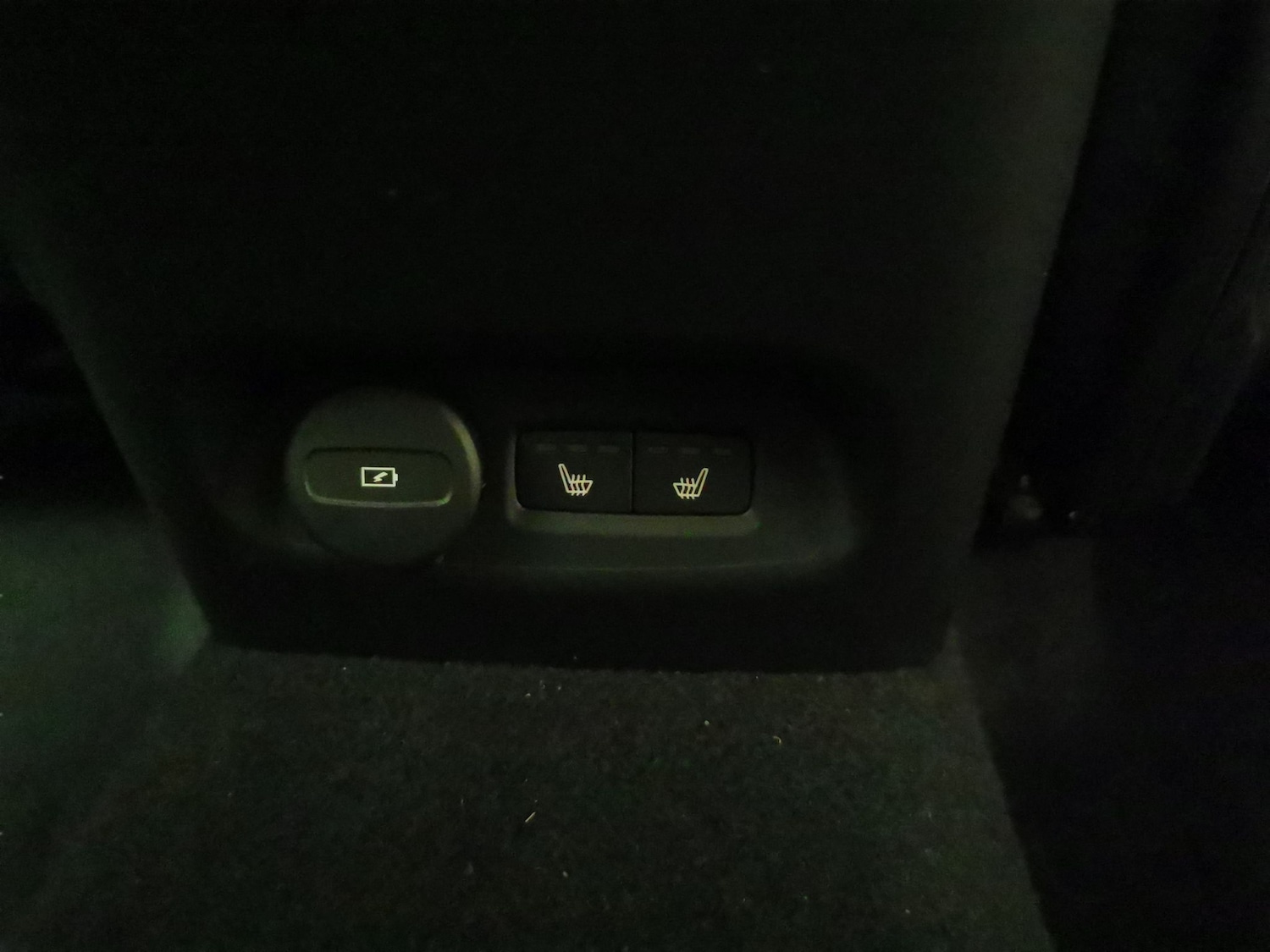 Used Volvo XC40 2023 for sale - 78107878: Photo 14