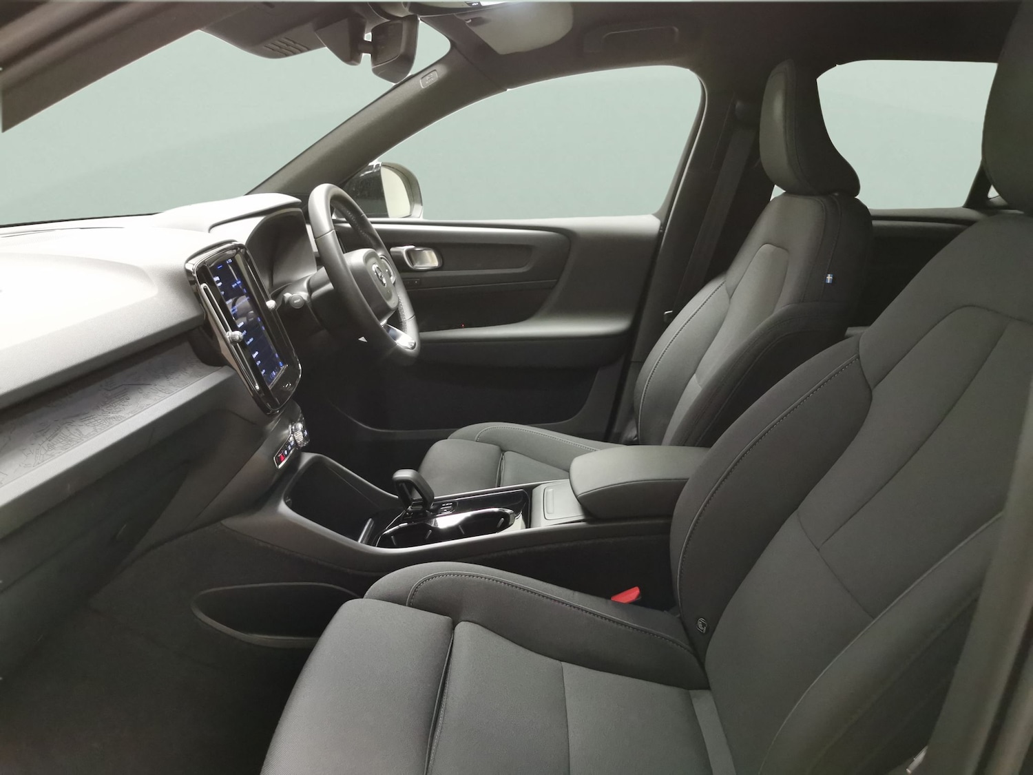 Used Volvo XC40 2023 for sale - 78107878: Photo 4