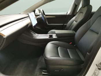 Used Tesla Model 3 undefined for sale - 76947079: Photo