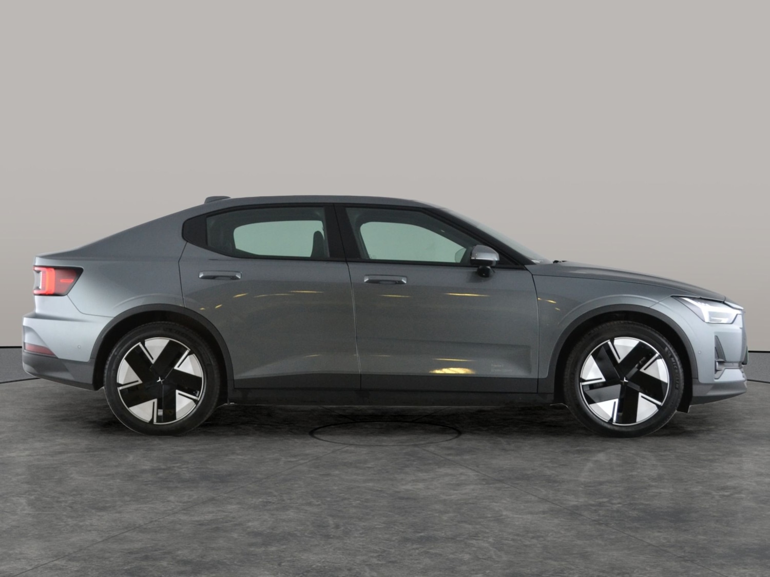 Used Polestar Polestar 2 2025 for sale - 77888130: Photo 12