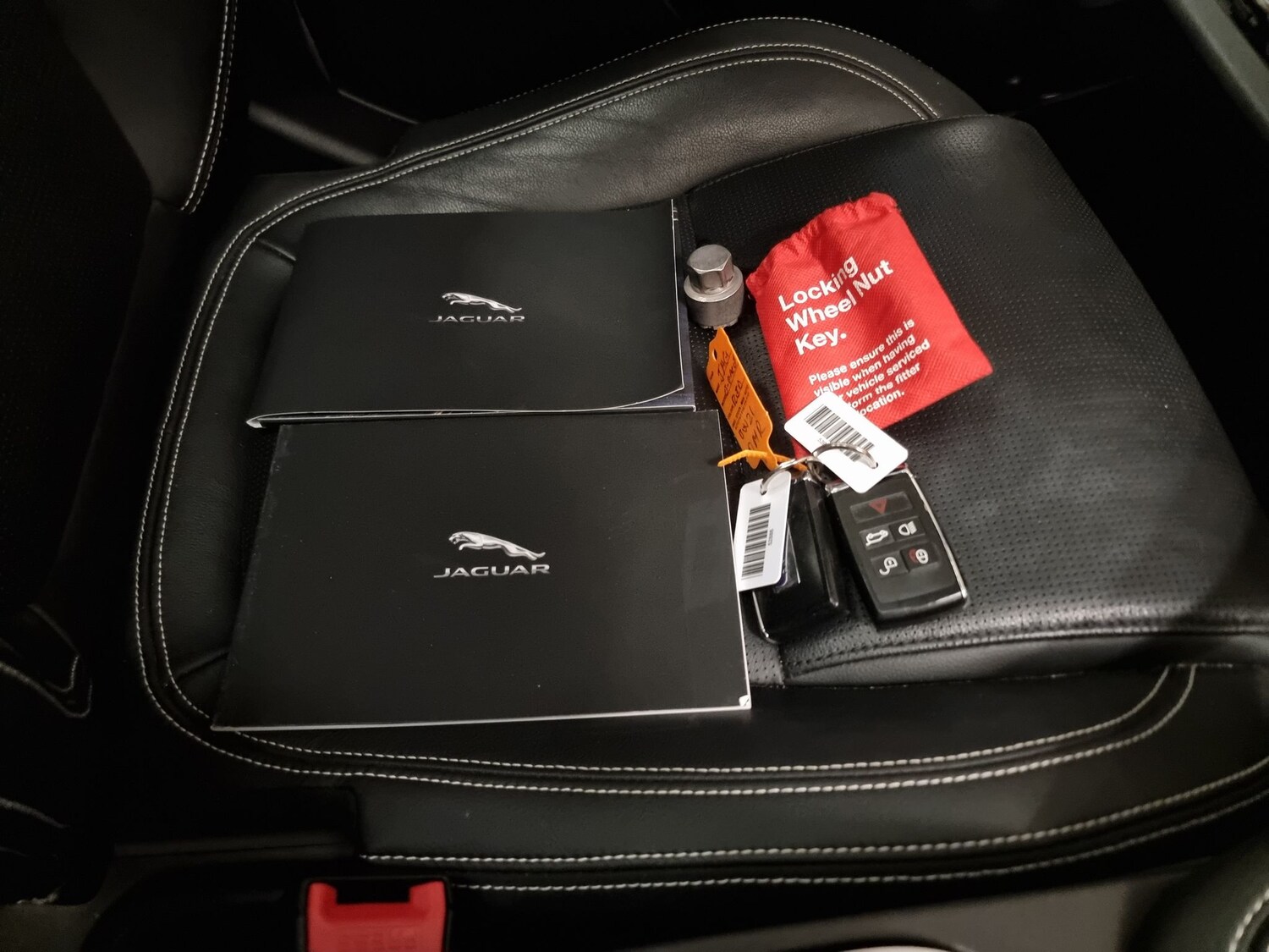 Used Jaguar E-Pace 2021 for sale - 77514000: Photo 31