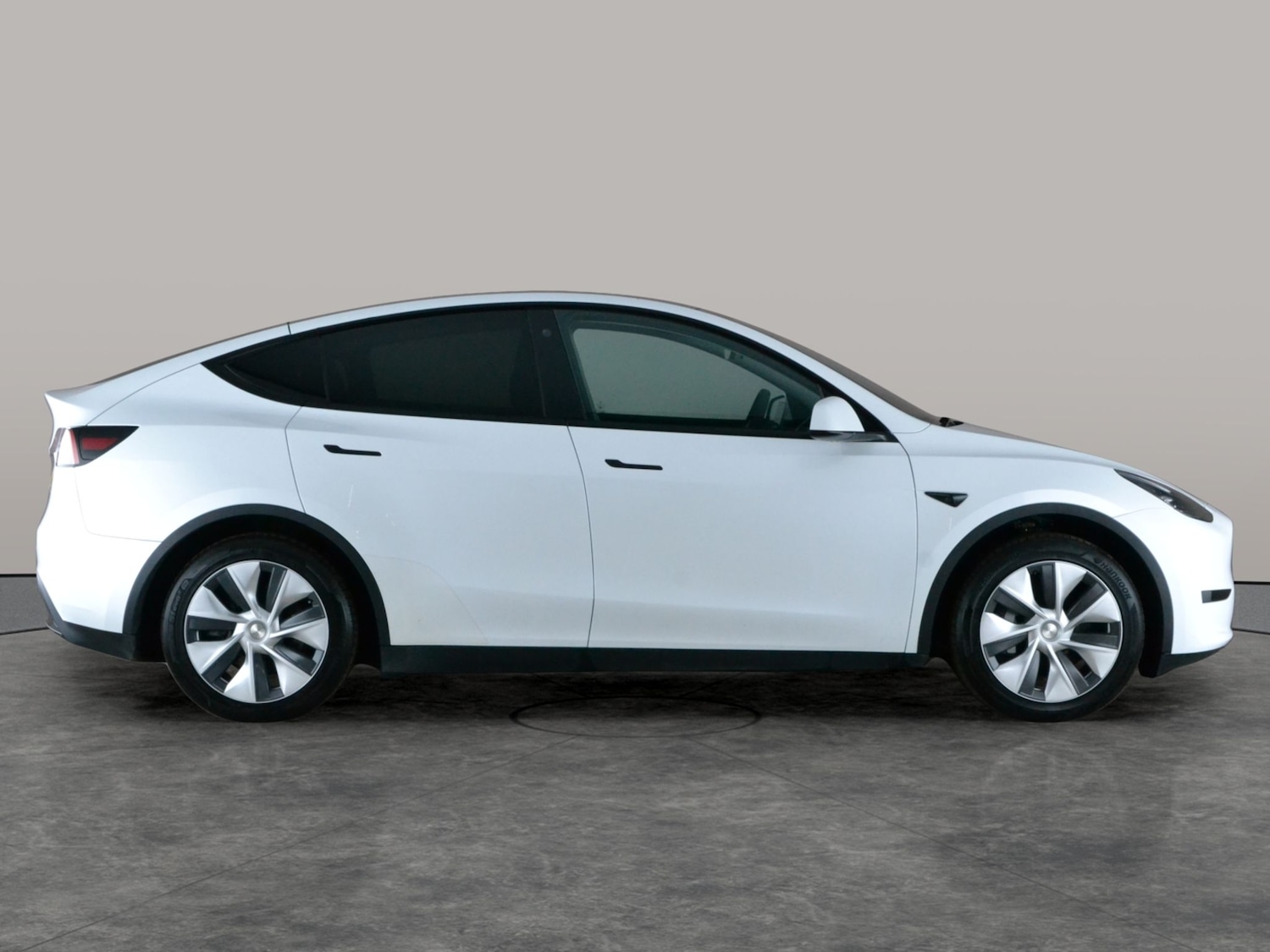Used Tesla Model Y 2023 for sale - 78042516: Photo 10